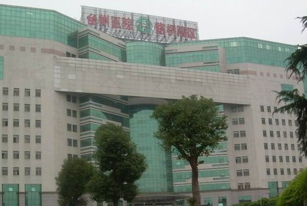臺(tái)州醫(yī)院牙齒冷光美白做的怎么樣【牙齒冷光美白案例】