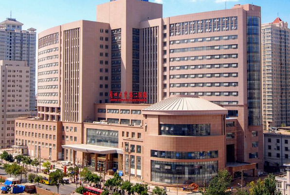 蘭州大學(xué)第二醫(yī)院口腔頜面外科是做什么的?頜面外科手術(shù)案例